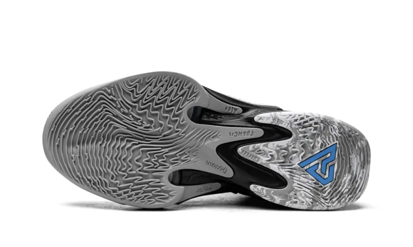 Nike Basketball Zoom Freak 4 'Oreo'